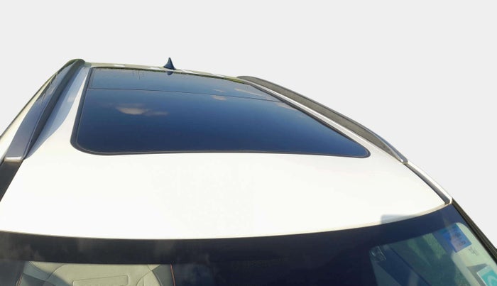 2024 Hyundai Creta SX (O) 1.5 PETROL, Petrol, Manual, 28,102 km, Moonroof/ Sunroof