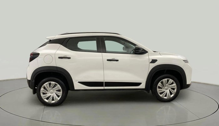 2024 Renault Kiger RXL MT, Petrol, Manual, 15,913 km, Right Side View
