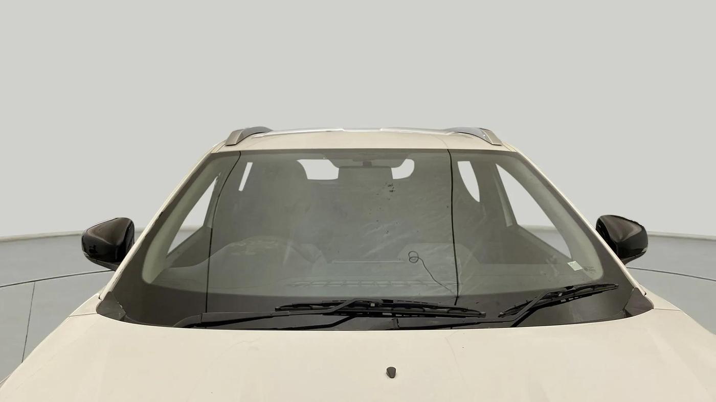 2024 Renault Kiger RXL MT, Petrol, Manual, 15,913 km, Front Windshield