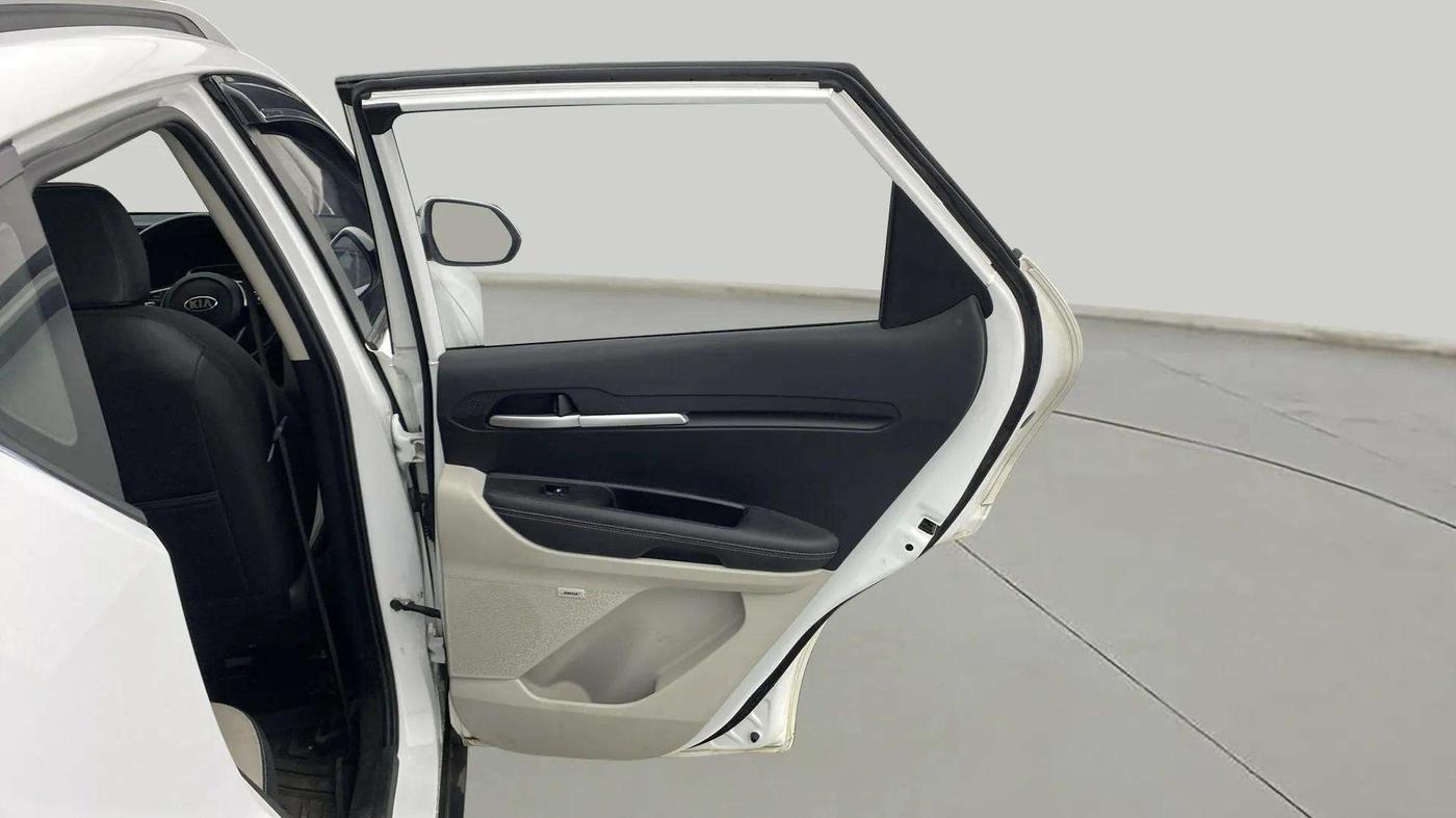 2020 KIA SONET HTX PLUS 1.0 IMT, Petrol, Manual, 82,245 km, RHS Rear Door