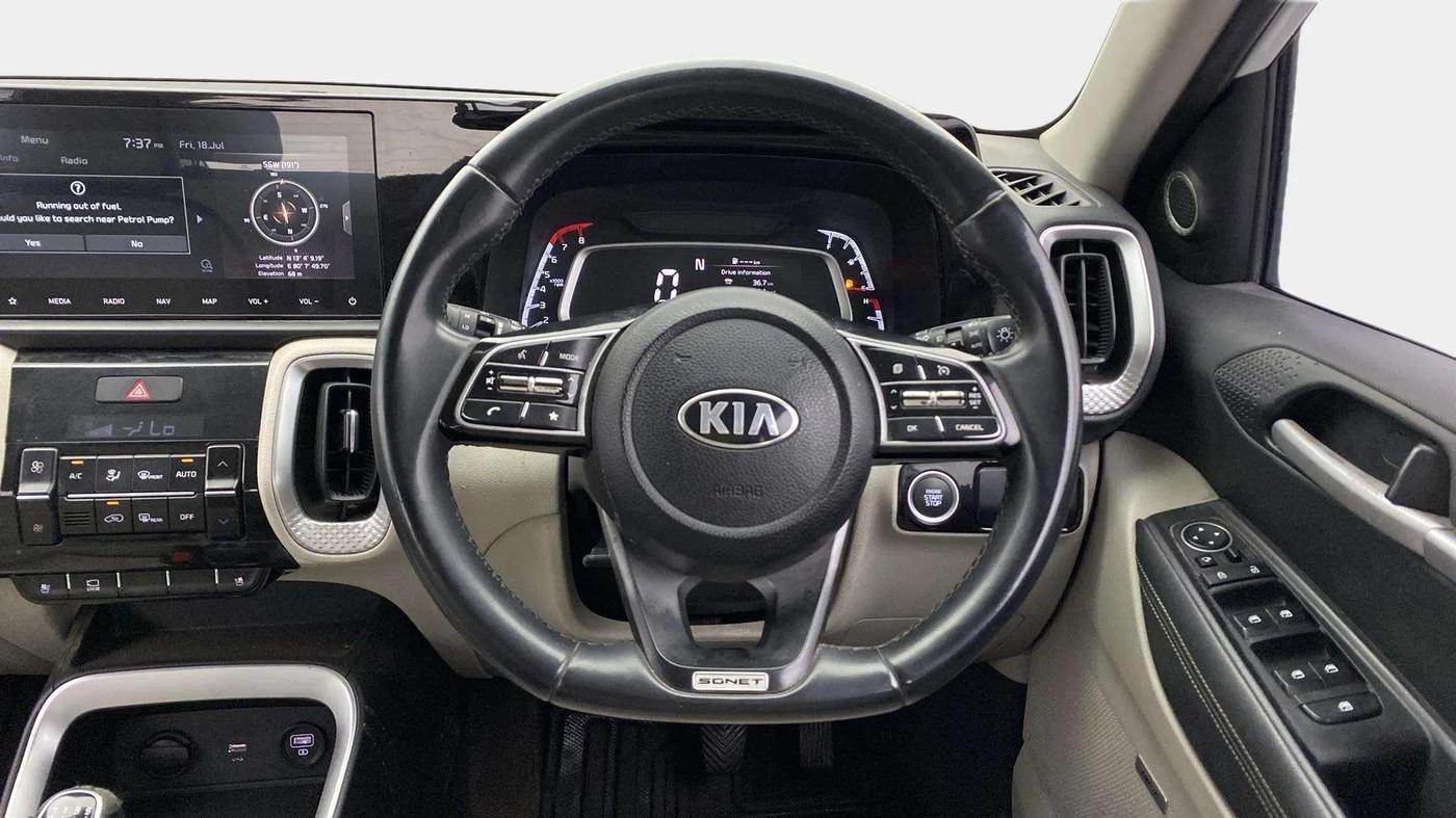 2020 KIA SONET HTX PLUS 1.0 IMT, Petrol, Manual, 82,245 km, Steering Wheel Close Up