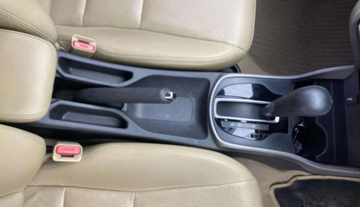 2018 Honda City 1.5L I-VTEC VX CVT, Petrol, Automatic, 35,404 km, Gear Lever