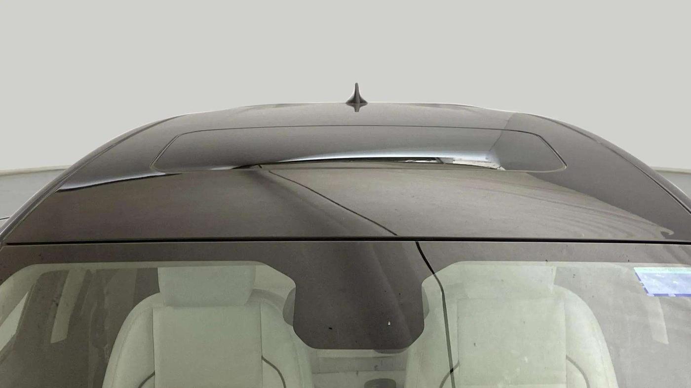 2024 Tata ALTROZ XZA + SUNROOF, Petrol, Automatic, 4,304 km, Moonroof/ Sunroof