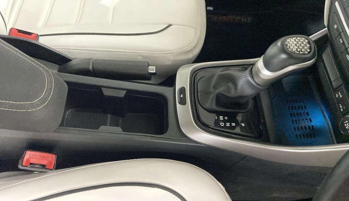 2024 Tata ALTROZ XZA + SUNROOF, Petrol, Automatic, 4,304 km, Gear Lever