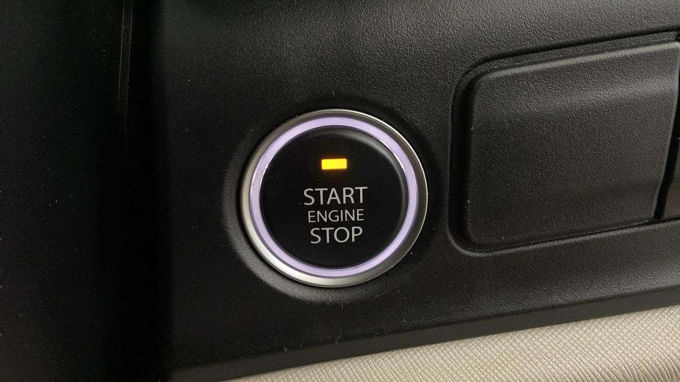 2024 Tata ALTROZ XZA + SUNROOF, Petrol, Automatic, 4,304 km, Keyless Start/ Stop Button