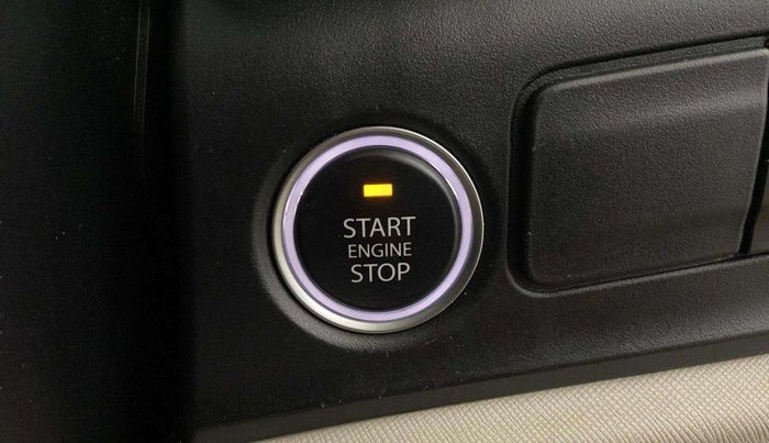 2024 Tata ALTROZ XZA + SUNROOF, Petrol, Automatic, 4,304 km, Keyless Start/ Stop Button