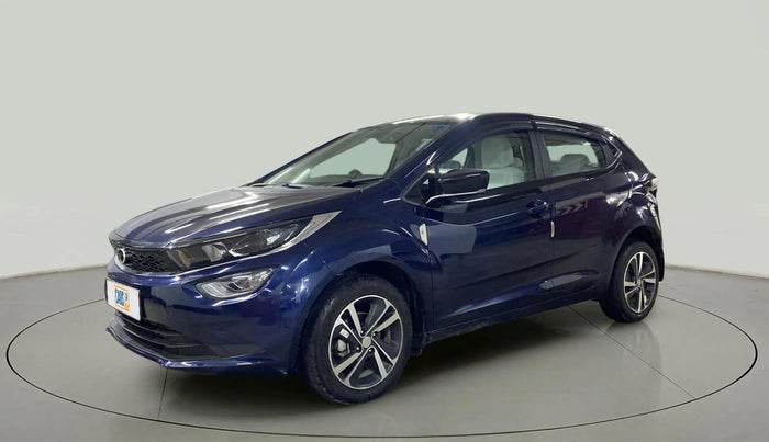 2024 Tata ALTROZ XZA + SUNROOF, Petrol, Automatic, 4,304 km, Left Front Diagonal