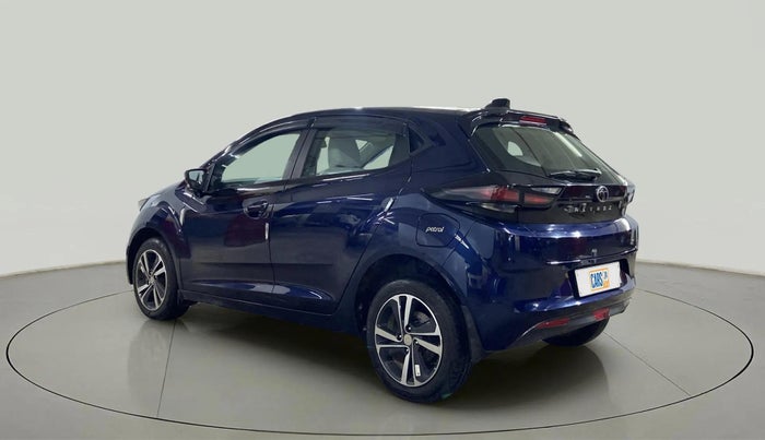 2024 Tata ALTROZ XZA + SUNROOF, Petrol, Automatic, 4,304 km, Left Back Diagonal