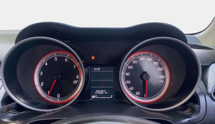 2021 Maruti Swift VXI, Petrol, Manual, 25,003 km, Odometer Image
