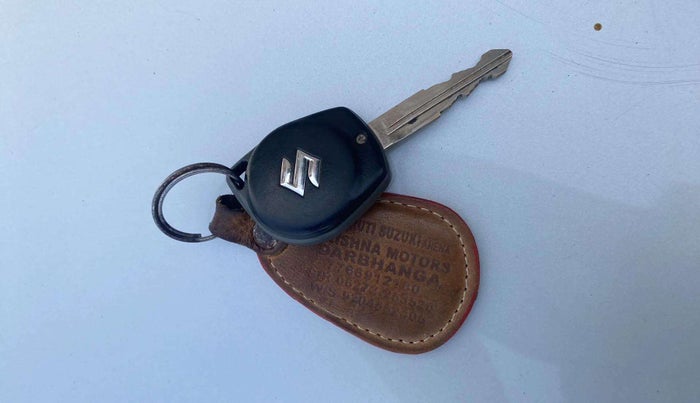 2021 Maruti Swift VXI, Petrol, Manual, 25,003 km, Key Close Up