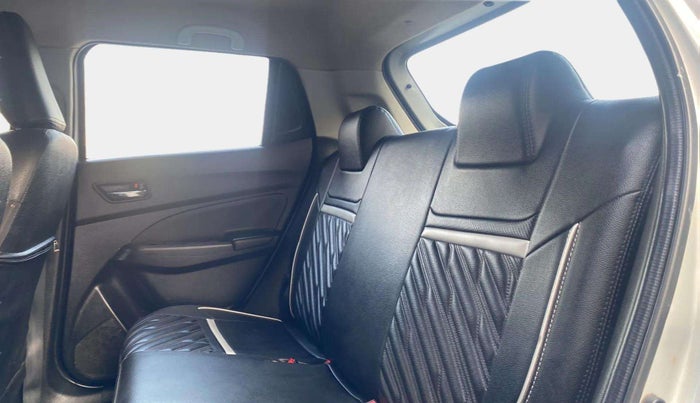 2021 Maruti Swift VXI, Petrol, Manual, 25,003 km, Right Side Rear Door Cabin