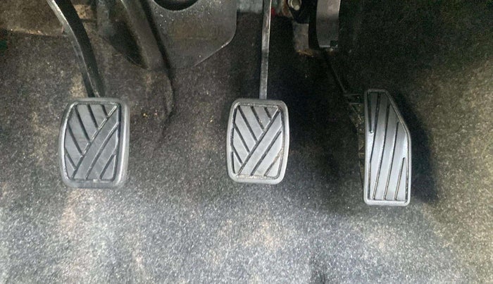 2021 Maruti Swift VXI, Petrol, Manual, 25,003 km, Pedals