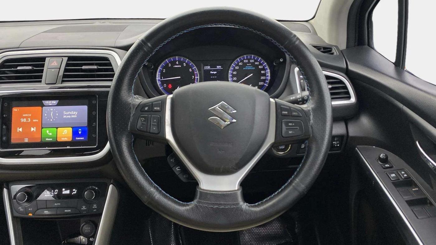 2022 Maruti S Cross ZETA 1.5, Petrol, Manual, 78,226 km, Steering Wheel Close Up
