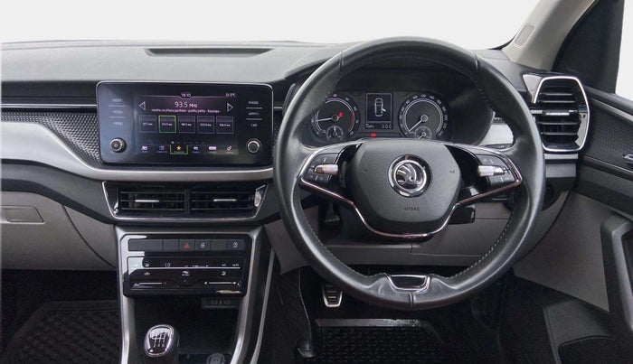 2023 Skoda KUSHAQ AMBITION 1.0L TSI MT, Petrol, Manual, 23,072 km, Steering Wheel Close Up