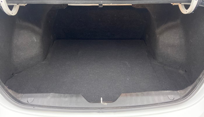 2021 Maruti Ciaz ALPHA 1.5 AT SHVS, Petrol, Automatic, 21,832 km, Boot Inside