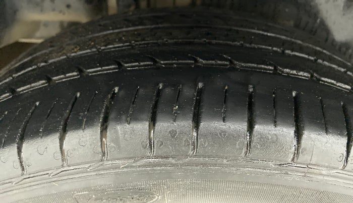 2021 Maruti Ciaz ALPHA 1.5 AT SHVS, Petrol, Automatic, 21,832 km, Right Rear Tyre Tread