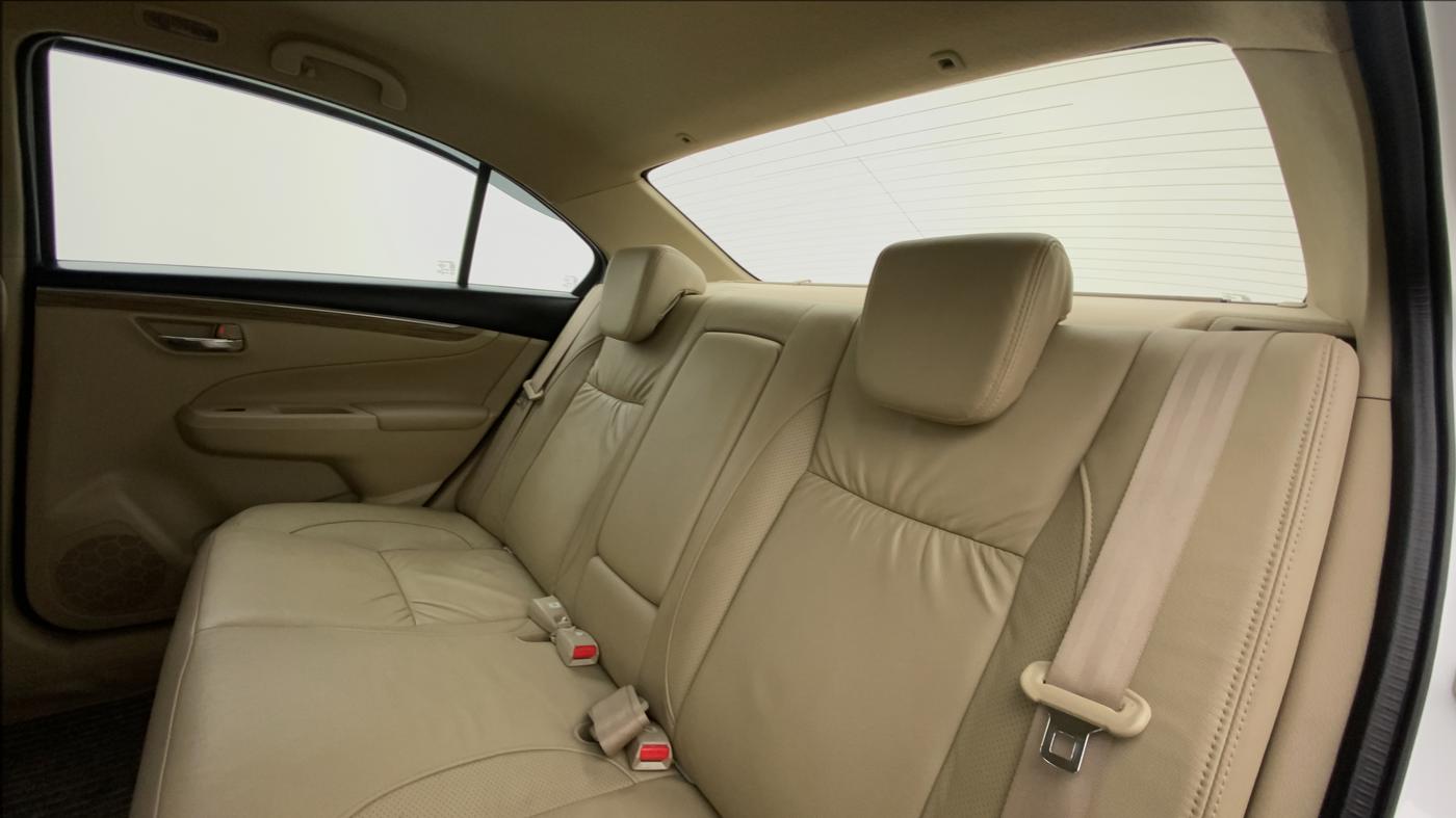 2021 Maruti Ciaz ALPHA 1.5 AT SHVS, Petrol, Automatic, 21,832 km, Right Side Rear Door Cabin