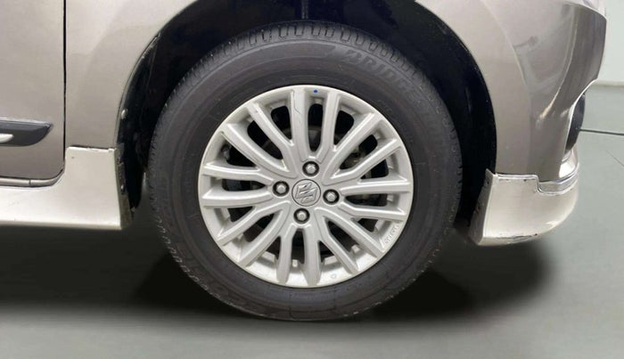 2019 Maruti Dzire ZXI AMT, Petrol, Automatic, 68,005 km, Right Front Wheel
