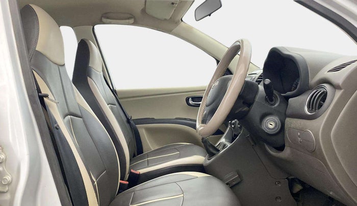 2013 Hyundai i10 MAGNA 1.1, Petrol, Manual, 53,209 km, Right Side Front Door Cabin