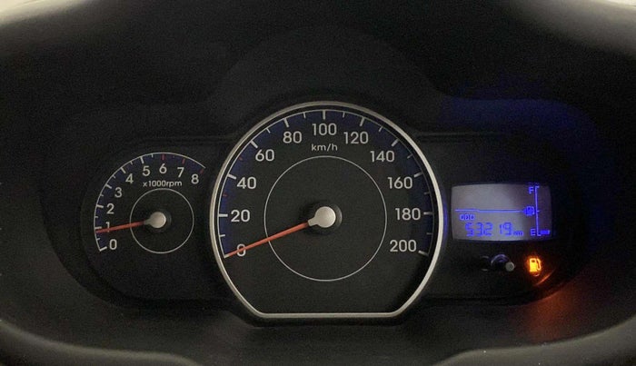 2013 Hyundai i10 MAGNA 1.1, Petrol, Manual, 53,209 km, Odometer Image