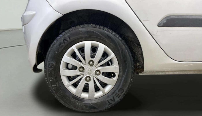2013 Hyundai i10 MAGNA 1.1, Petrol, Manual, 53,209 km, Right Rear Wheel