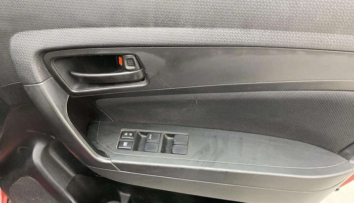 2021 Maruti Vitara Brezza VXI, Petrol, Manual, 82,387 km, Driver Side Door Panels Control