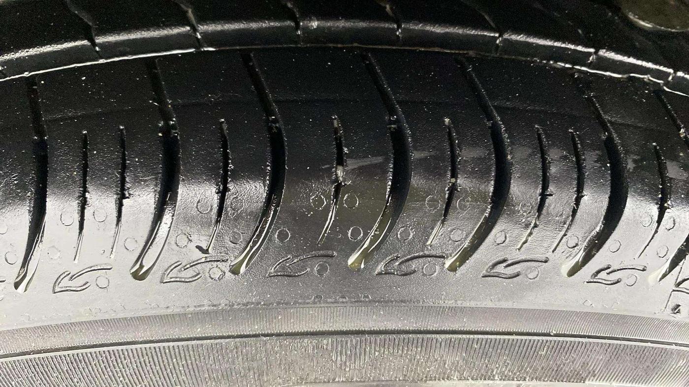 2019 Datsun Go T(O) CVT, Petrol, Automatic, 36,200 km, Left Front Tyre Tread