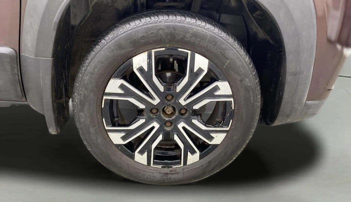 2021 Renault Kiger RXZ AMT, Petrol, Automatic, 18,838 km, Right Front Wheel