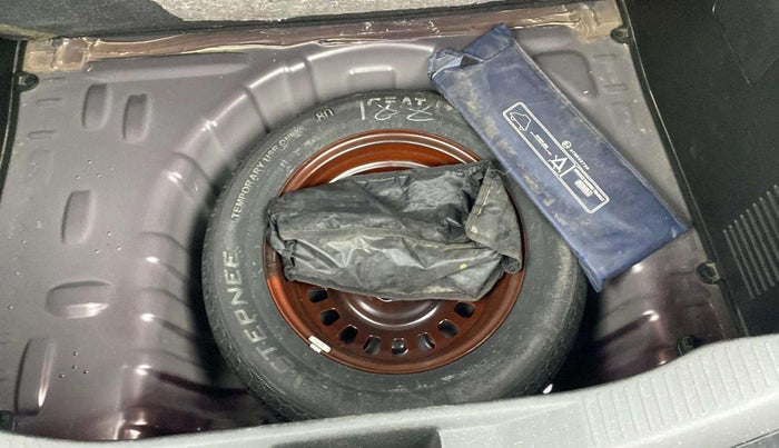 2021 Renault Kiger RXZ AMT, Petrol, Automatic, 18,838 km, Spare Tyre