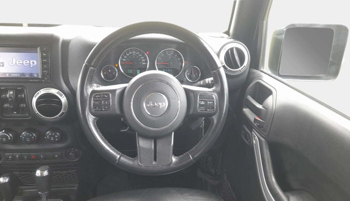 2017 Jeep WRANGLER UNLIMITED 4X4 PETROL, Petrol, Automatic, 33,797 km, Steering Wheel Close Up