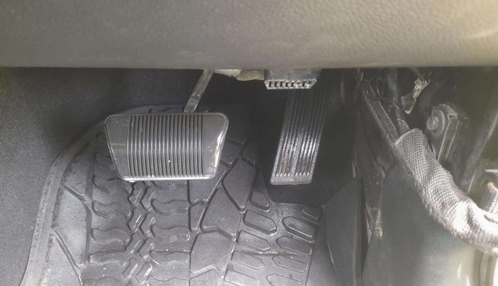 2017 Jeep WRANGLER UNLIMITED 4X4 PETROL, Petrol, Automatic, 33,797 km, Pedals