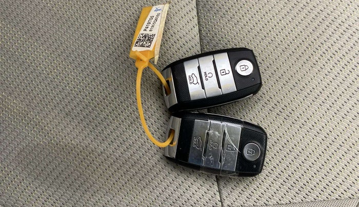 2022 KIA SELTOS HTK PLUS 1.5 IMT, Petrol, Manual, 37,710 km, Key Close Up