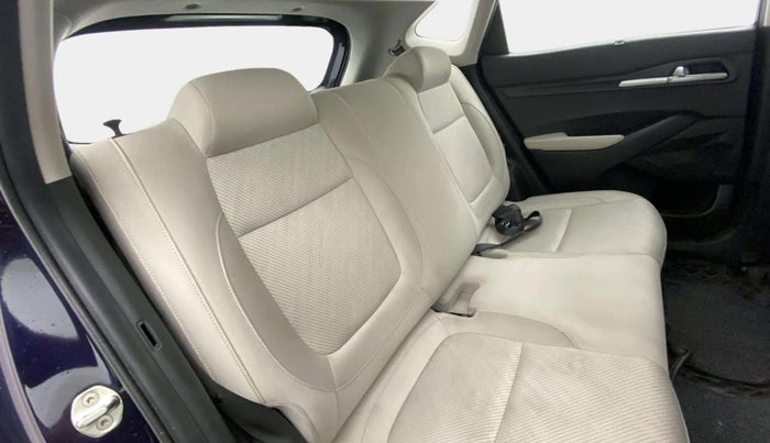 2022 KIA SELTOS HTK PLUS 1.5 IMT, Petrol, Manual, 37,710 km, Right Side Rear Door Cabin