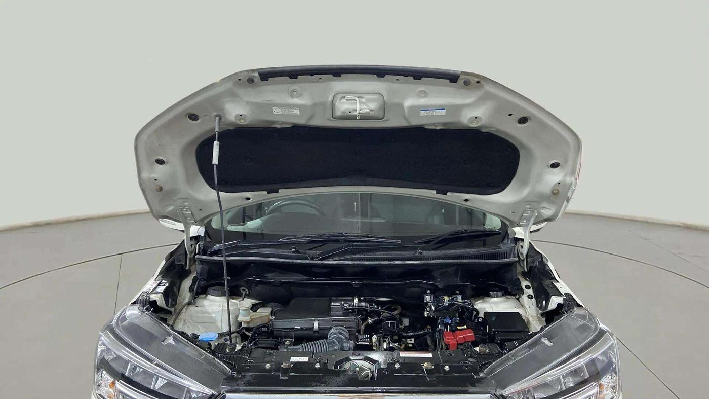 2022 Maruti XL6 ALPHA AT, Petrol, Automatic, 22,631 km, Open Bonet