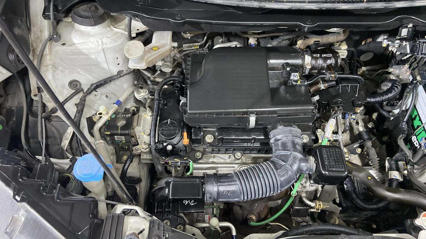 2022 Maruti XL6 ALPHA AT, Petrol, Automatic, 22,631 km, Engine View - Right