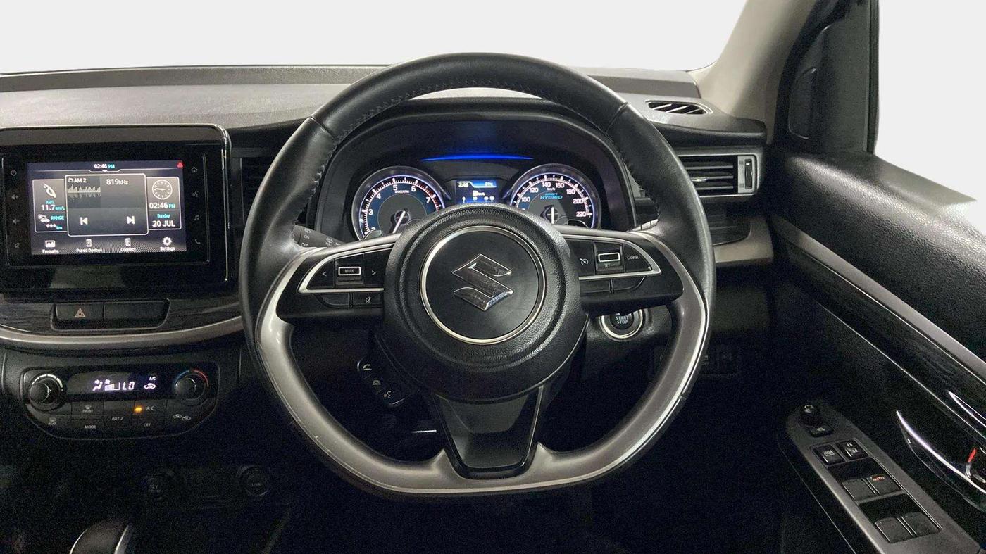 2022 Maruti XL6 ALPHA AT, Petrol, Automatic, 22,631 km, Steering Wheel Close Up