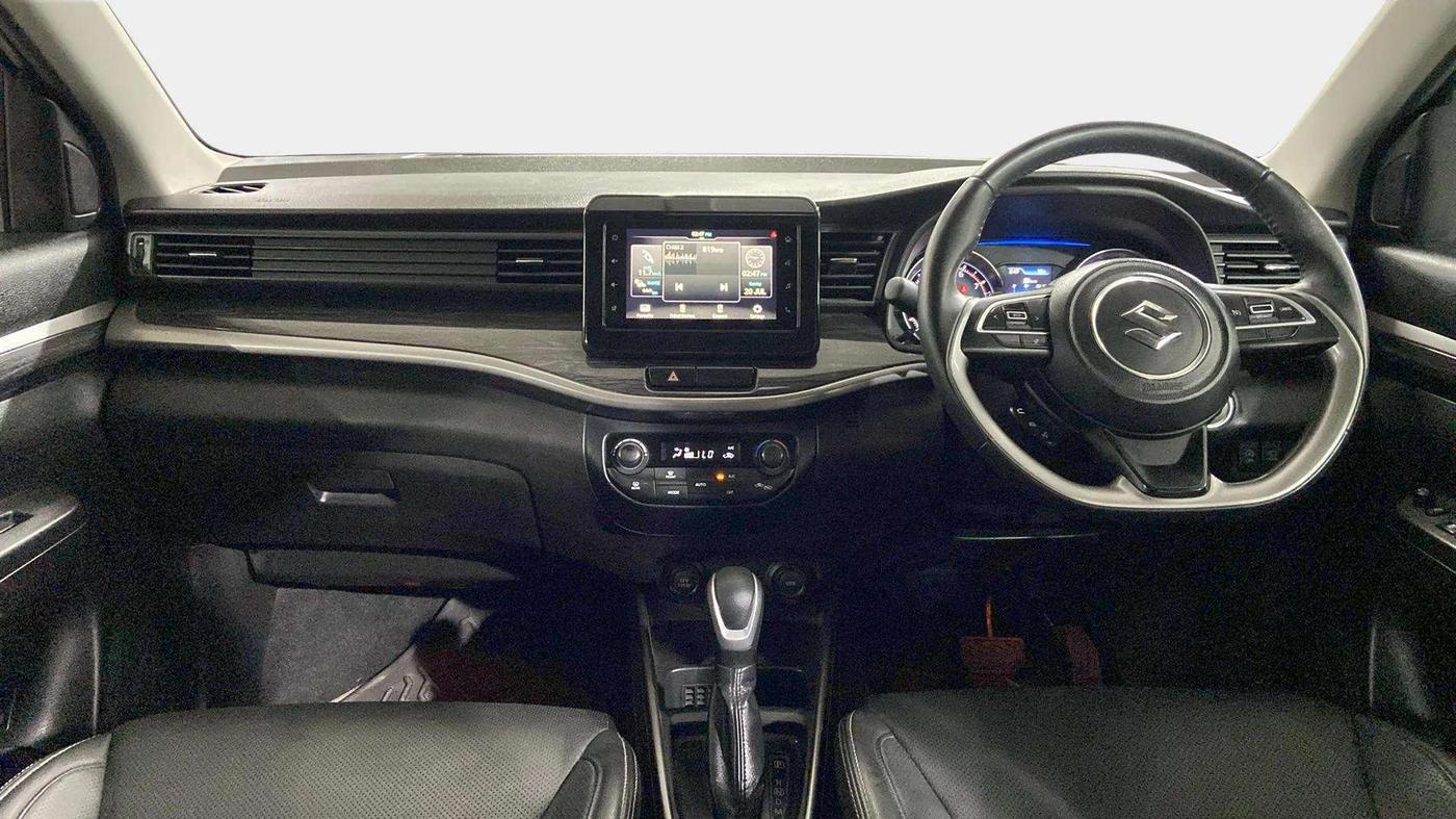 2022 Maruti XL6 ALPHA AT, Petrol, Automatic, 22,631 km, Dashboard