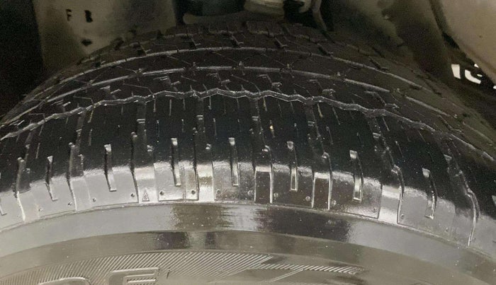 2018 Toyota Fortuner 2.8 4X2 MT, Diesel, Manual, 54,083 km, Left Rear Tyre Tread