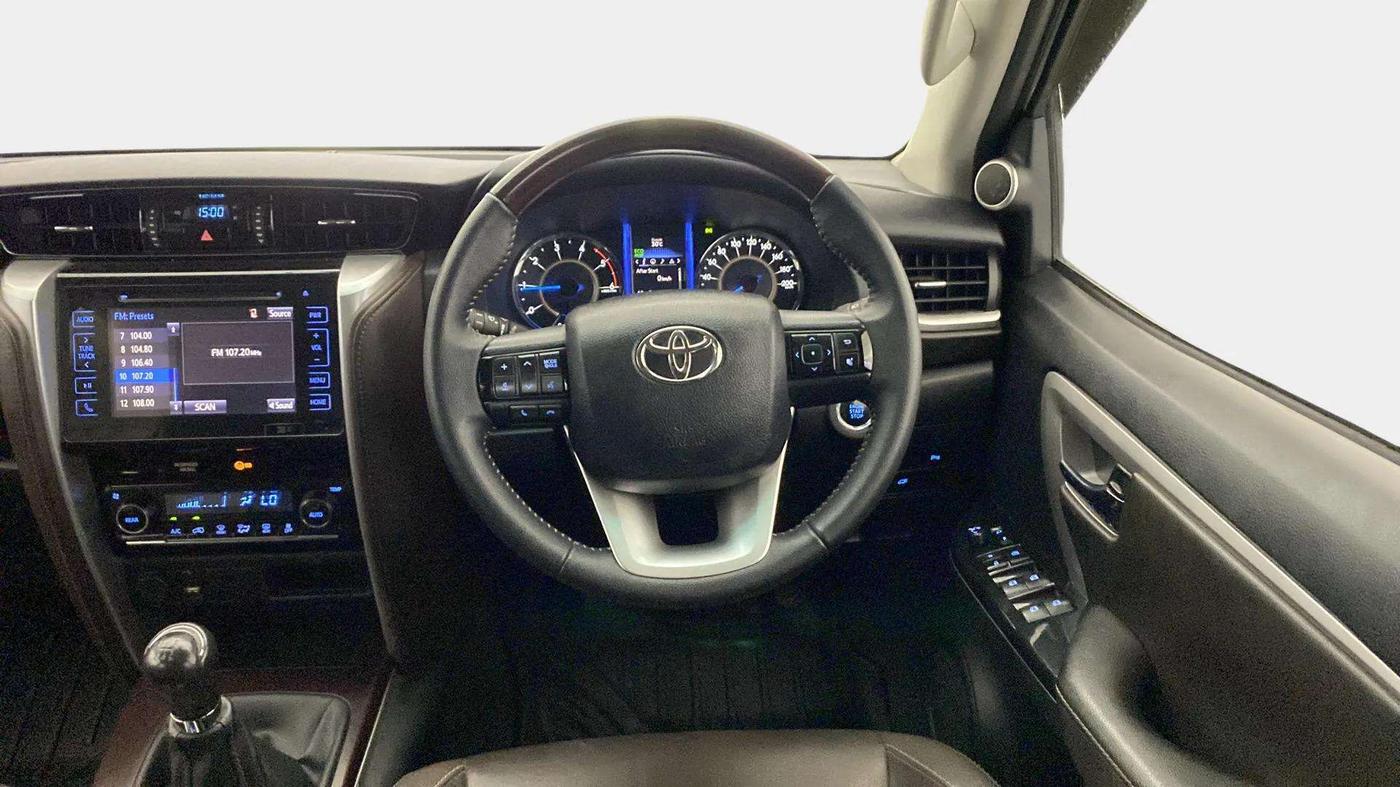 2018 Toyota Fortuner 2.8 4X2 MT, Diesel, Manual, 58,504 km, Steering Wheel Close Up