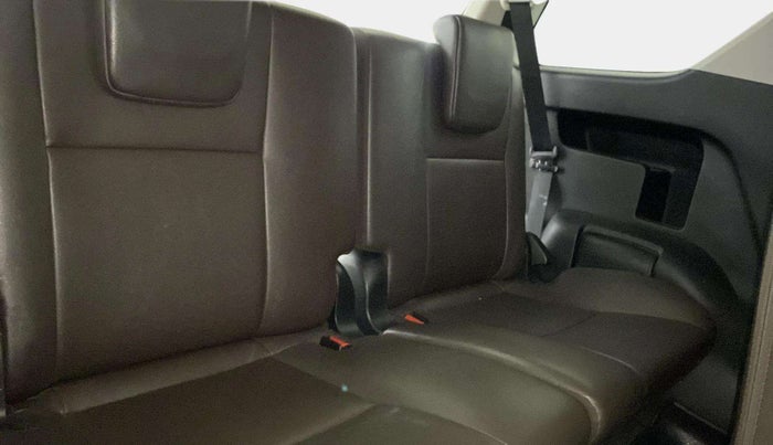 2018 Toyota Fortuner 2.8 4X2 MT, Diesel, Manual, 54,083 km, Third Seat Row ( optional )