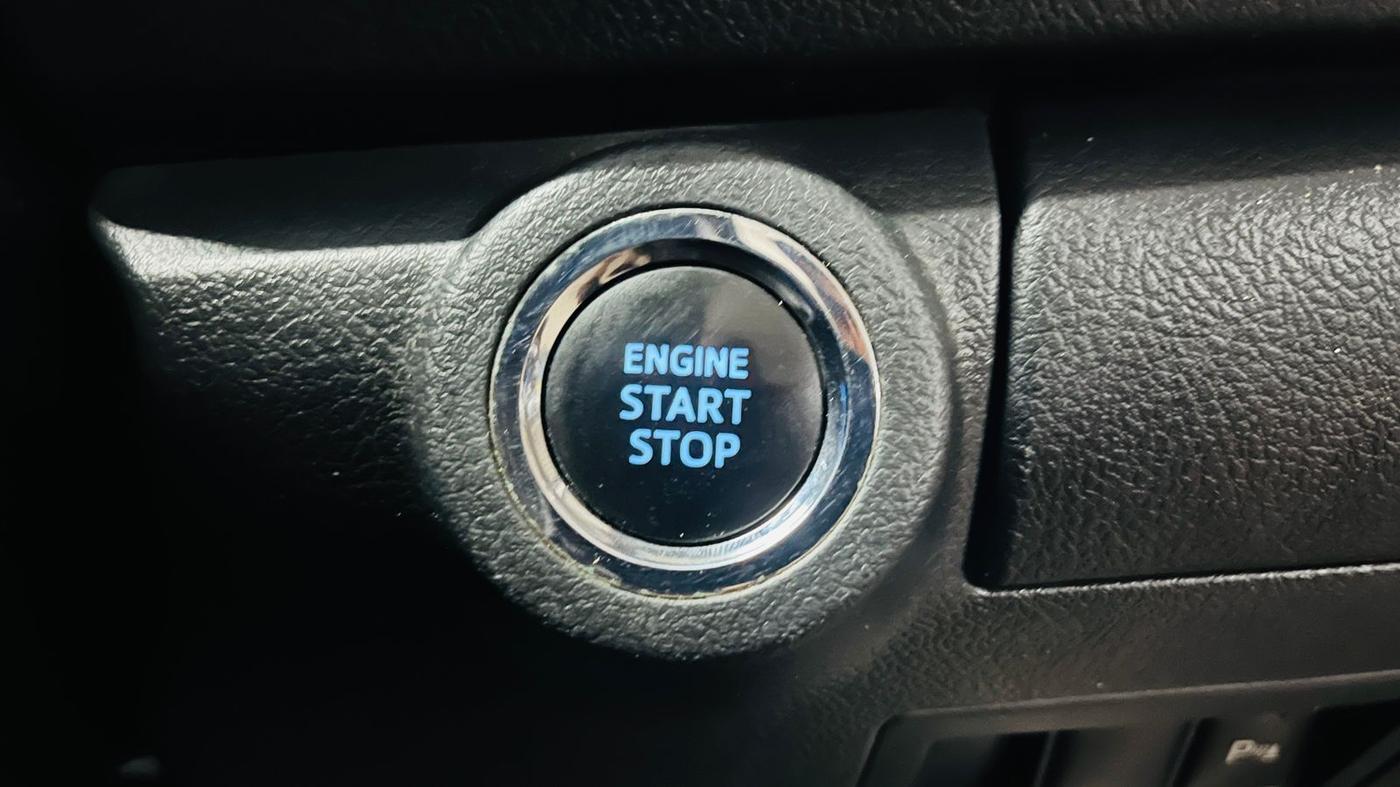 2018 Toyota Fortuner 2.8 4X2 MT, Diesel, Manual, 58,504 km, Keyless Start/ Stop Button