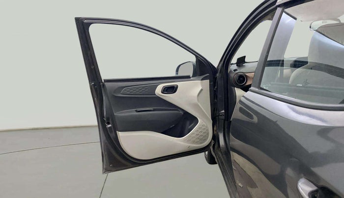 2022 Hyundai AURA S 1.2, Petrol, Manual, 51,533 km, LHS Front Door