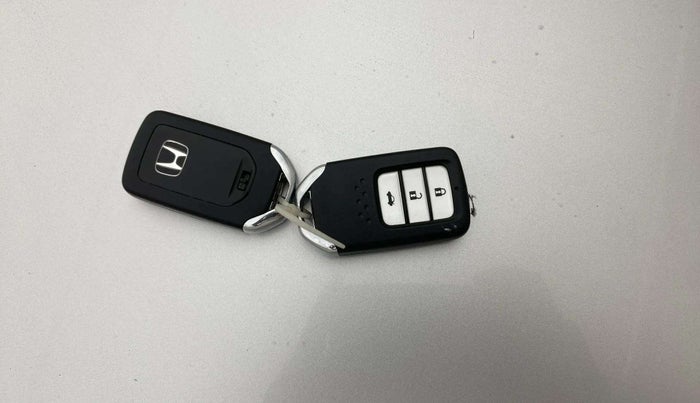 2017 Honda City 1.5L I-VTEC VX CVT, Petrol, Automatic, 61,499 km, Key Close Up