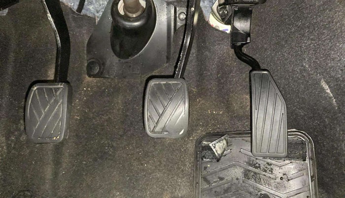 2022 Maruti IGNIS ZETA 1.2, Petrol, Manual, 69,156 km, Pedals