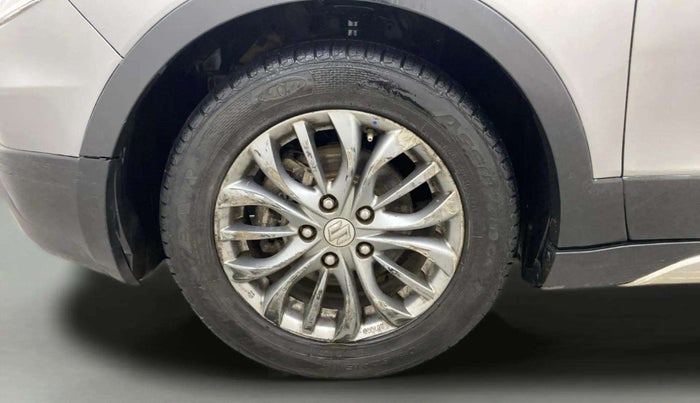 2017 Maruti S Cross ALPHA 1.3, Diesel, Manual, 74,254 km, Left Front Wheel