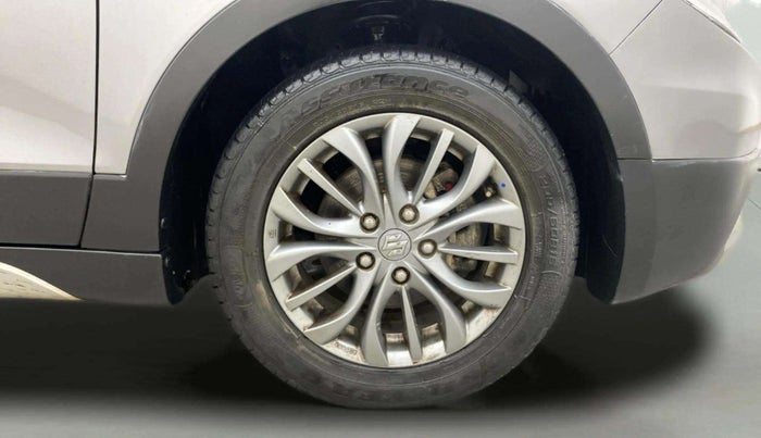 2017 Maruti S Cross ALPHA 1.3, Diesel, Manual, 74,254 km, Right Front Wheel