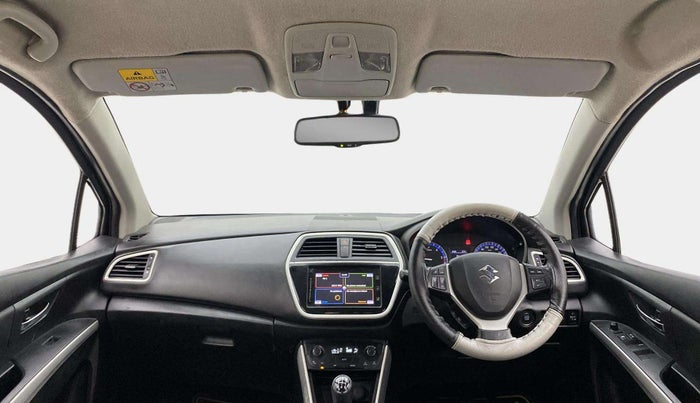 2017 Maruti S Cross ALPHA 1.3, Diesel, Manual, 74,254 km, Dashboard