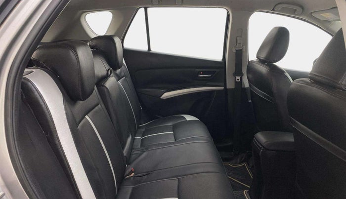 2017 Maruti S Cross ALPHA 1.3, Diesel, Manual, 74,254 km, Right Side Rear Door Cabin