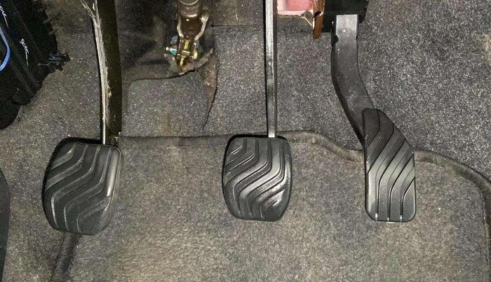 2018 Datsun Redi Go A, Petrol, Manual, 23,545 km, Pedals