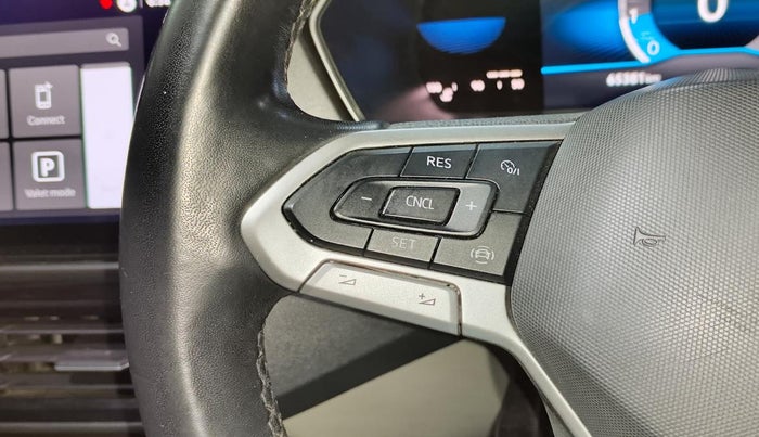 2022 Volkswagen TAIGUN TOPLINE 1.0 TSI MT, Petrol, Manual, 65,373 km, Adaptive Cruise Control
